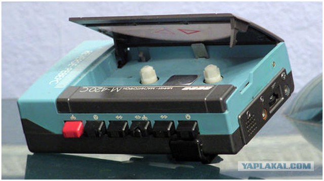 Магнитофоны кассетные портативные СССР