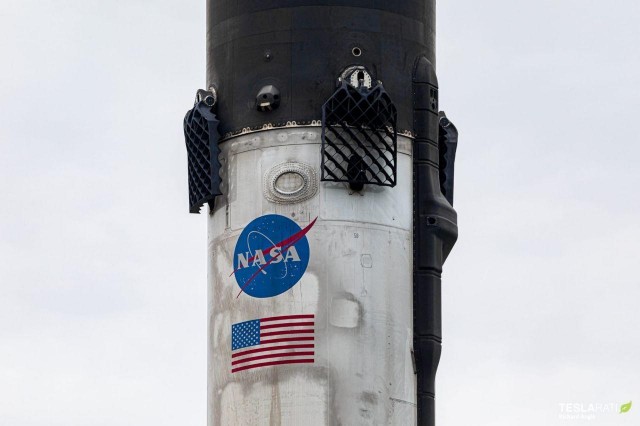 Falcon 9 вернулась на космодром