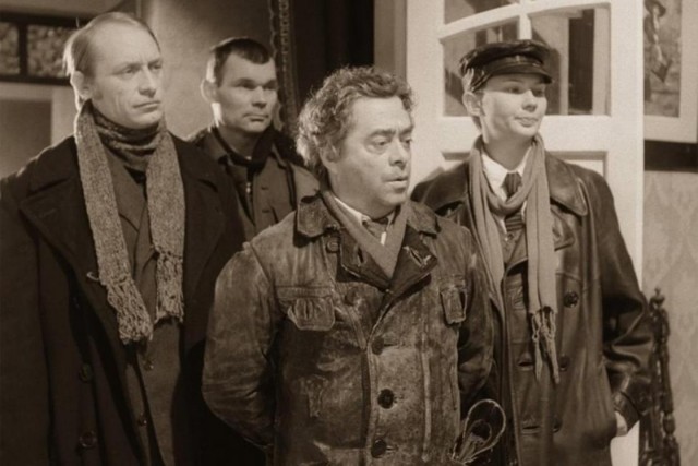 Суд над Навальным устроили прямо в отделе полиции. Адвоката уведомили об этом за несколько минут до заседания
