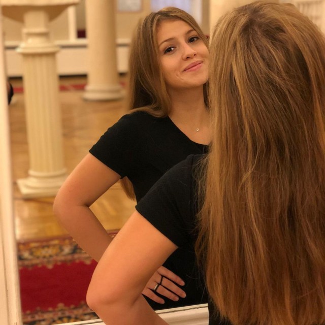 Самая первая Маша из «Маши и Медведя» выросла
