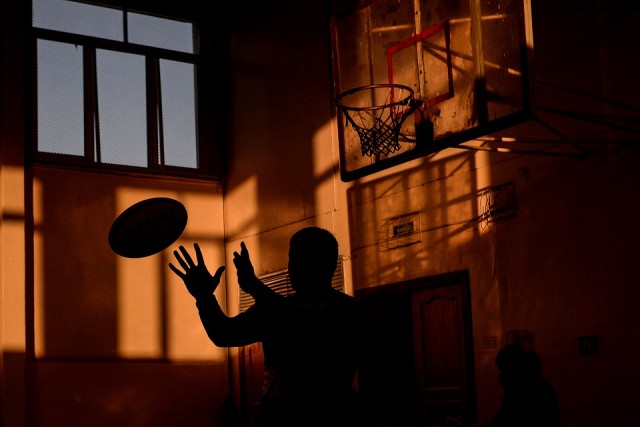 В школе Красногорска появилась вакансия учителя с зарплатой в шесть тысяч рублей