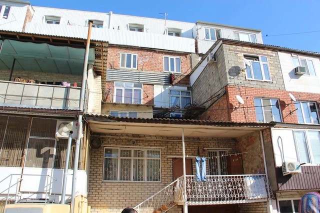 Администрация говорит, что всё законно.
