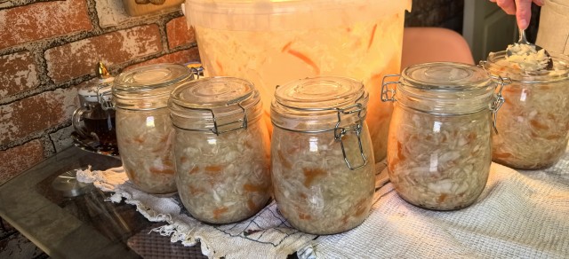 Квашеная капуста.