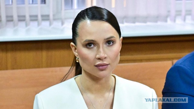 Блогера Лерчек отпустили из-под домашнего ареста из-за онкологии
