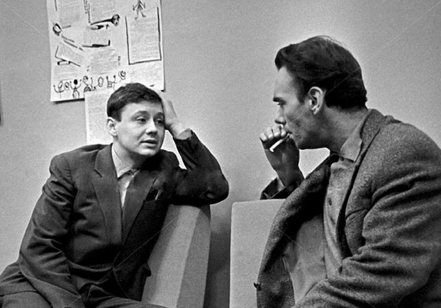 Редкие и интересные фото знаменитых людей.