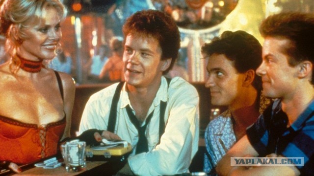 Какой Ваш самый любимый персонаж из эпохи VHS ?