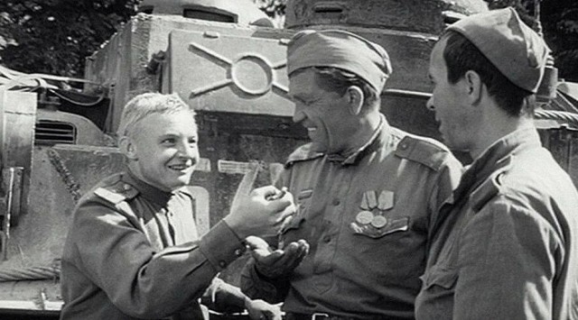 2 мая 1945 года