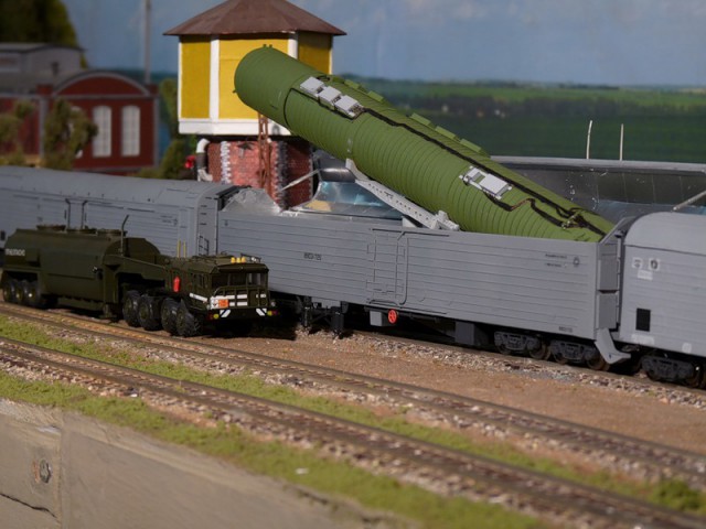 Подражая боевикам
