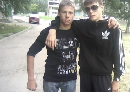 Когда вышел на улицу, а дезодорант ещё не высох