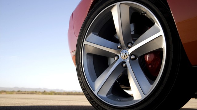 Dodge Challenger возвращается 38 лет спустя