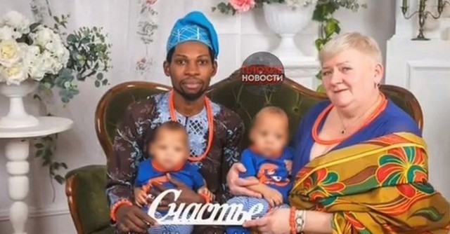 И снова бабы ломятся давать иностранцам.