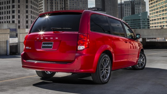 Второй триумф Ли Якокки и первый минивэн в истории: рождение Dodge Caravan