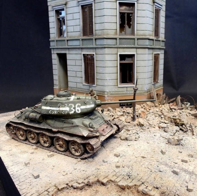 Военно-историческая миниатюра и диорамы