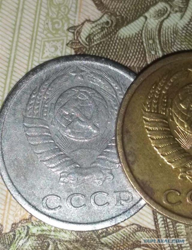 Сильно не плачь... Когда-то у тебя были детство и молодость!