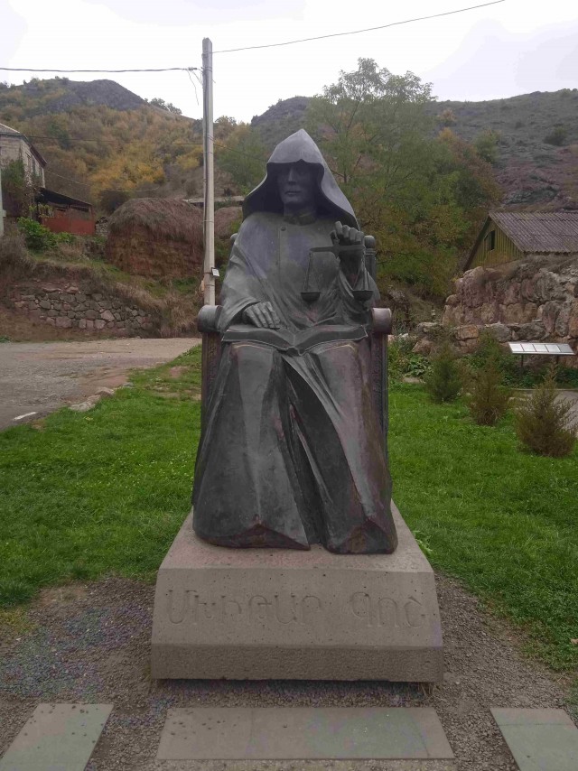 В Армению в октябре