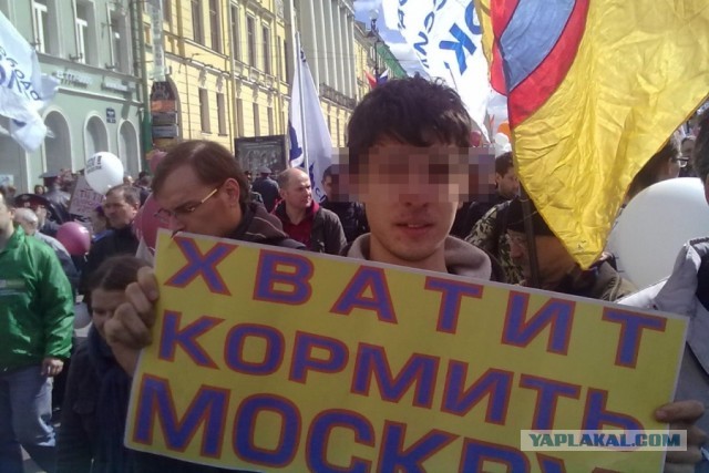 Тысячи зумеров хотят свергнуть очередное правительство