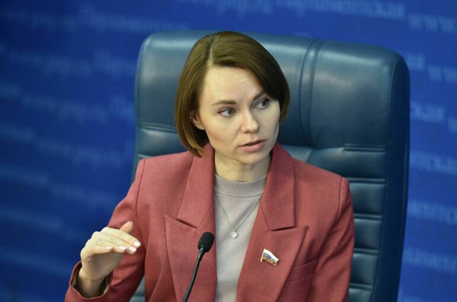 Депутат Оглоблина назвала профессии с зарплатой до 300 тысяч рублей в месяц — это трактористы-машинисты комбайнов