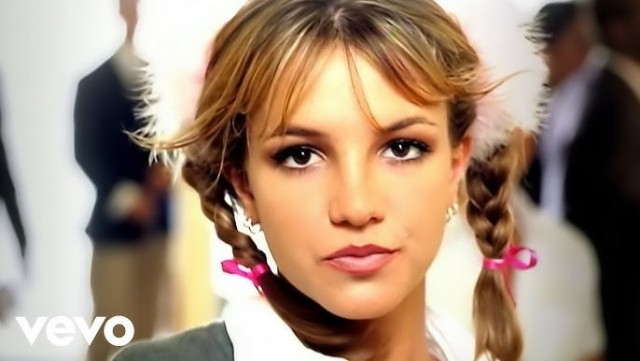 Max Raabe - Oops! I Did It Again