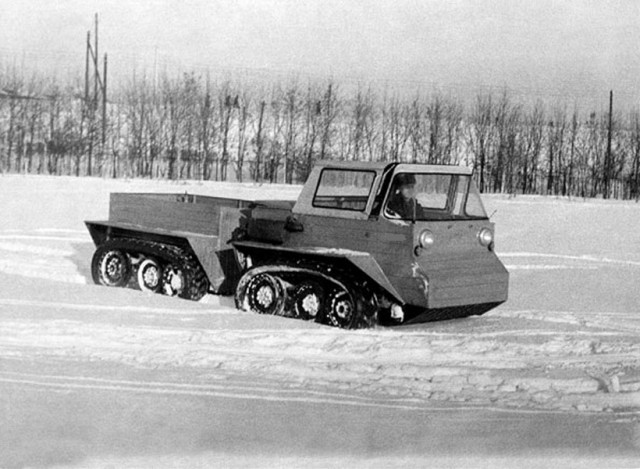 Игра на ЯПе: Угадай АВТО-8