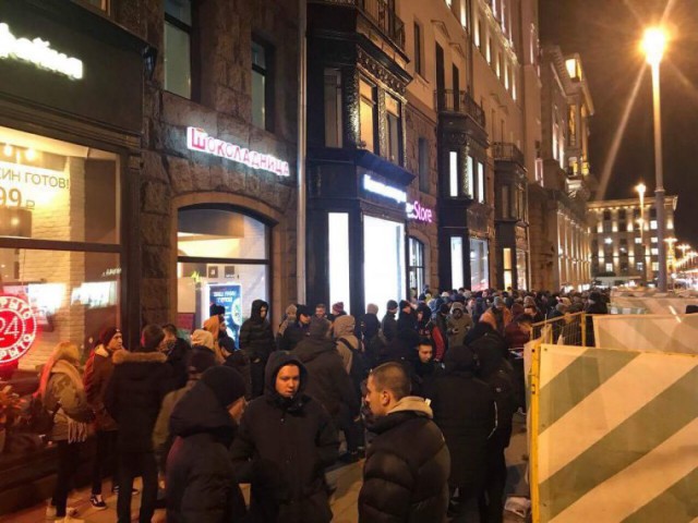 В Москве найдена самая бессмысленная очередь в мире