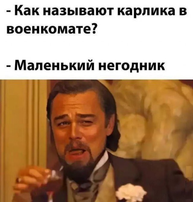 Эмма Уотсон берёт за щеку