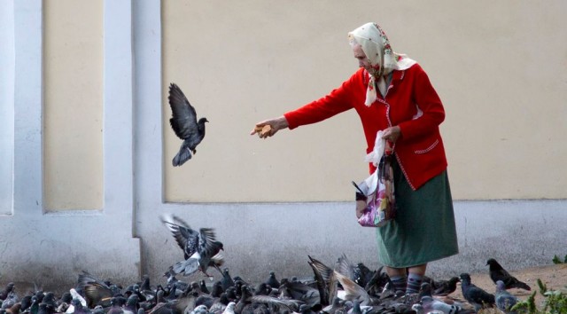 «7 лет работаю охранником»: Женщины 55+ воруют чаще всего - что я с ними делаю и почему (грустная правда жизни)