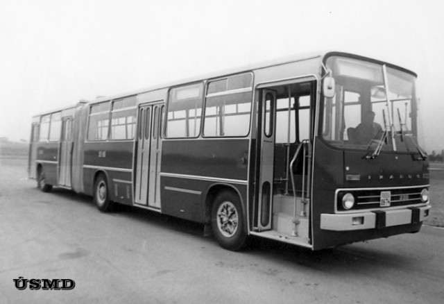 Закончилась эра Ikarus 280 (5 фото)
