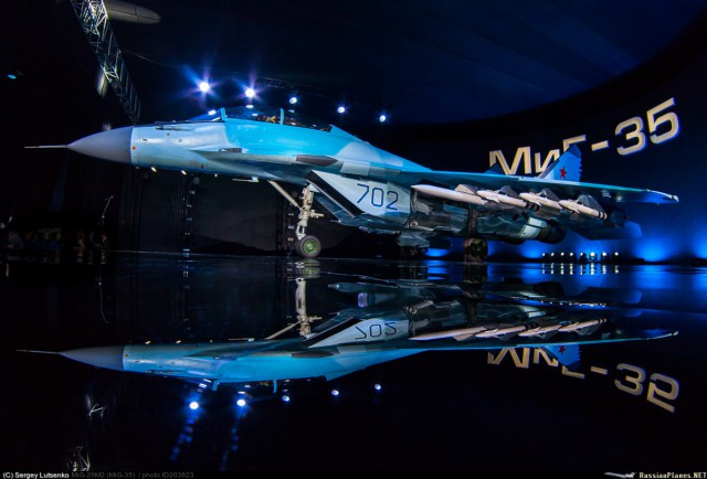 Рекламная фотосъемка истребителя МиГ-35