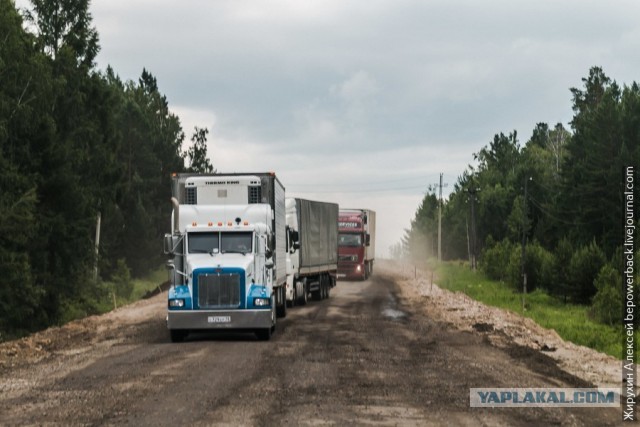 Есть ли дороги в России? Проехал до Магадана на машине и посмотрел