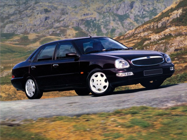 Две самые уродливые машины каждого десятилетия с 1950-х годов