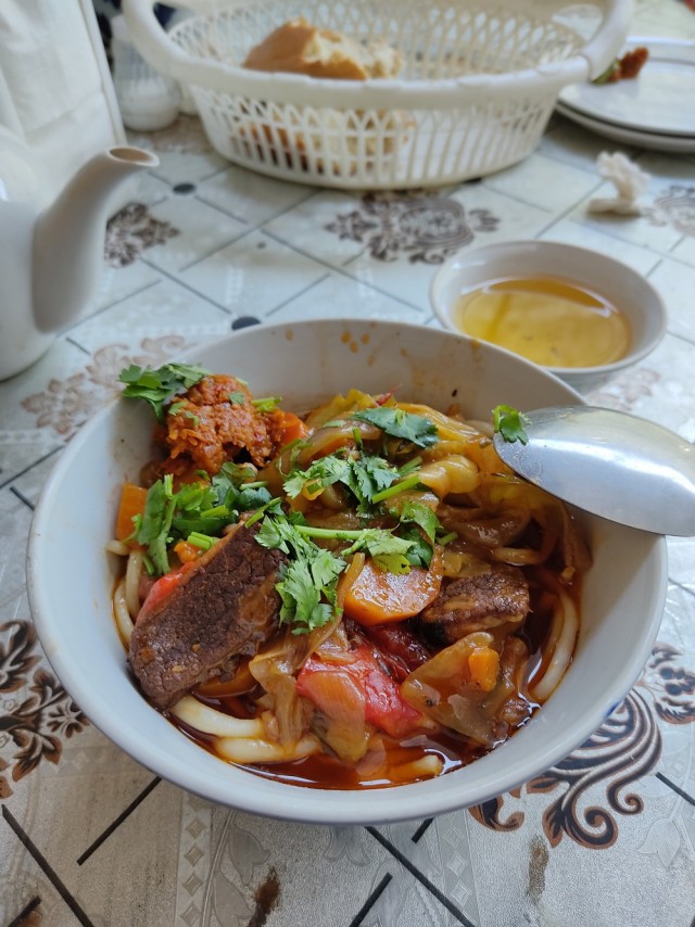 О вкусной и жирной пище. И ценах
