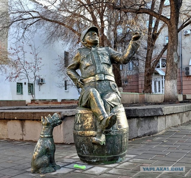 Сегодня 140 лет со дня рождения Ярослава Гашека, чешского писателя-сатирика