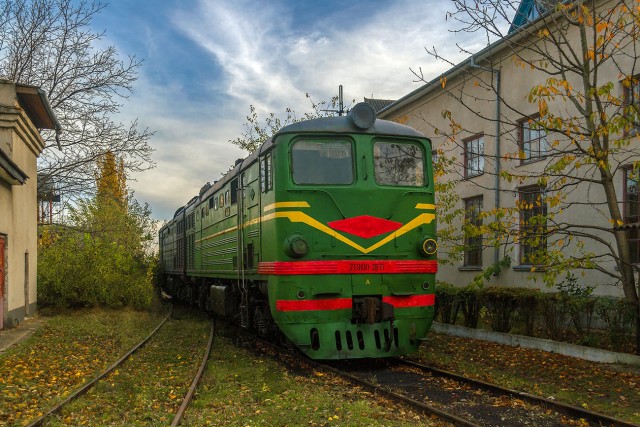 Рабочий день старого чумазого тепловоза в молдавской глубинке