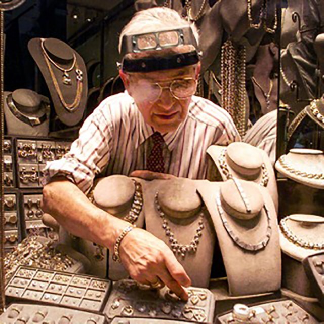 Крупнейшее алмазное преступление в СССР: Как советским сыщикам удалось раскрыть аферу века