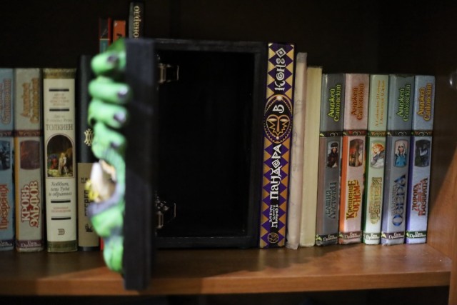 Делаем book nook орг из WARCRAFT из полимерной глины