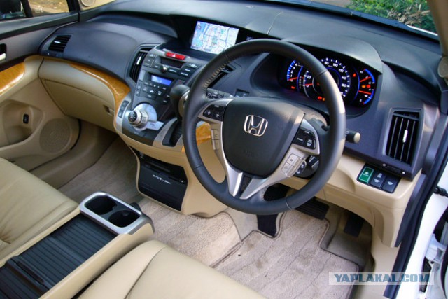 Honda Odyssey 2012 салон
