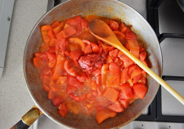 Суп-Гуляш. Наваристо и вкусно.
