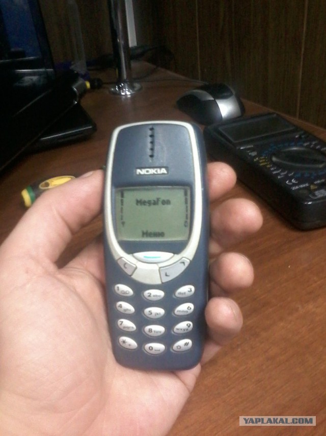 Nokia 3310. Немного удивился, разобрав его
