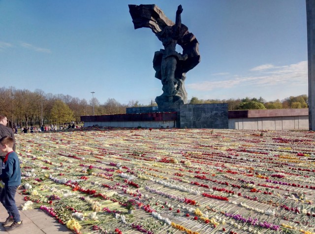 Памятник Победы, Латвия, Рига