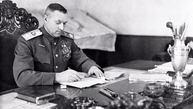Маршал Рокоссовский о Сталине