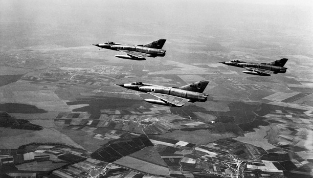 Операция «Фокус» 5 июня 1967 года, удар израильских ВВС. Разгромленные наголову египтяне торжественно объявили о своей победе