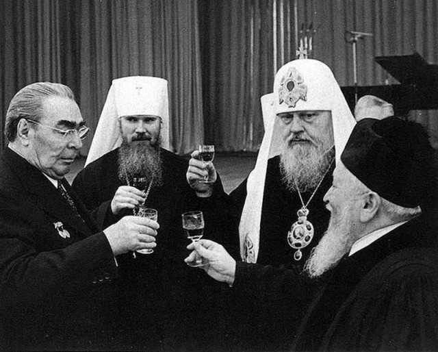 Церковь в СССР в фотографиях