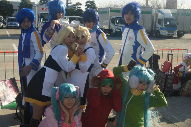Фото с Comiket 81 /人◕ ‿‿ ◕人\