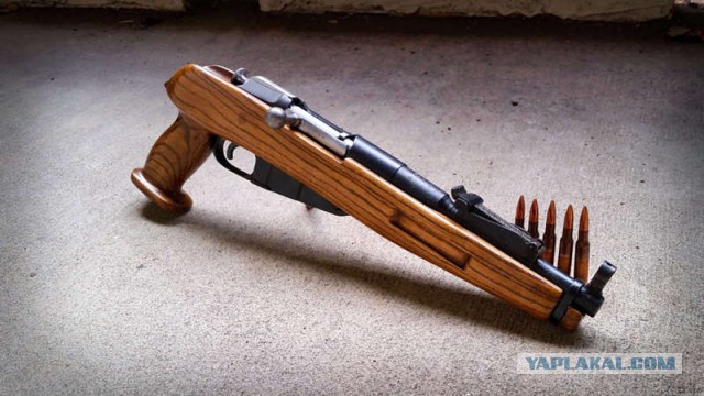 Военнослужащий из Мурома похитил автомат с патронами и самовольно оставил воинскую часть, направляется в Москву, его ищут