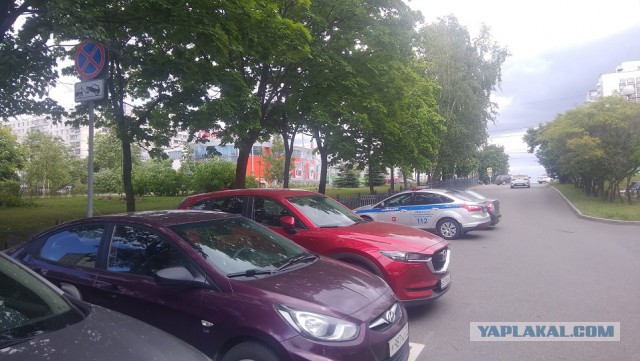 В Ростове эвакуаторщики увезли на штрафстоянку автомобиль девушки-инвалида, припаркованный на месте для инвалидов