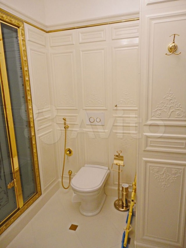 Так жить нельзя: нефтяников Сургута завалило золотом