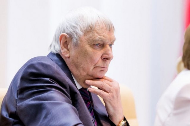 В Минздраве предложили принудительно вакцинировать детей от коронавируса