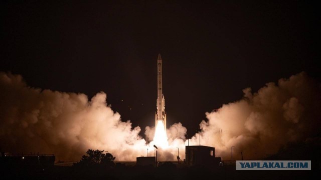 Израиль запустил разведывательный спутник.