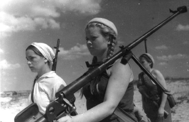 Великая Отечественная в фотографиях - 19