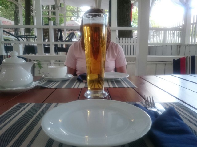 Девушки без бюстгальтеров